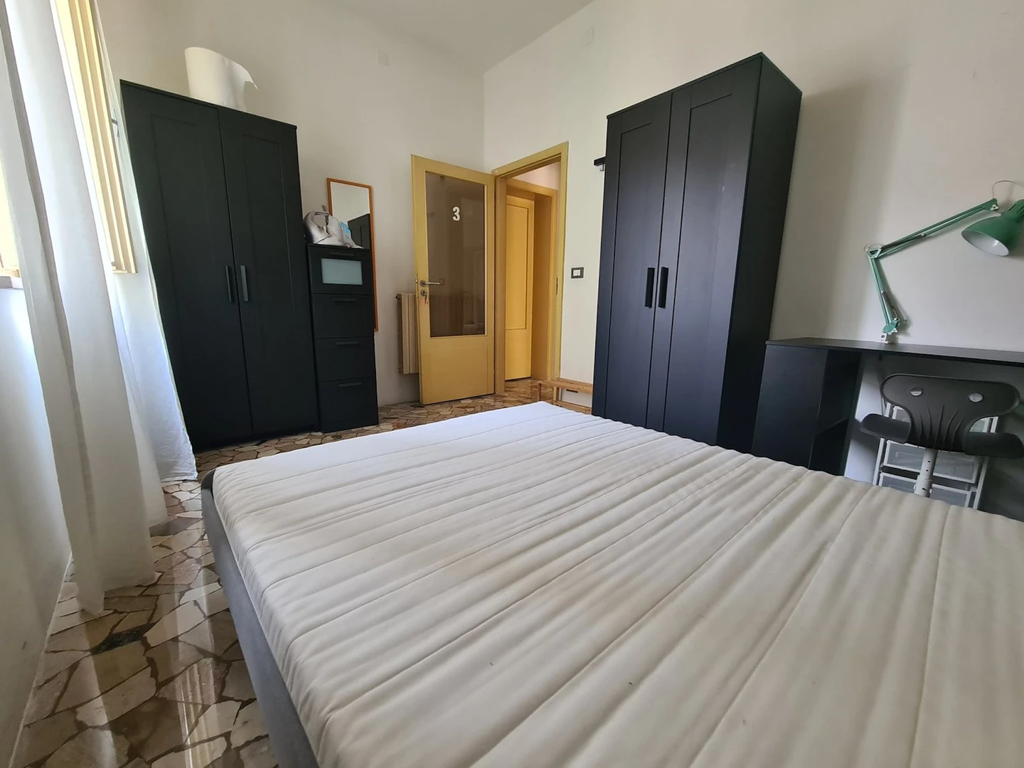 Quarto para alugar num apartamento partilhado em Vicenza