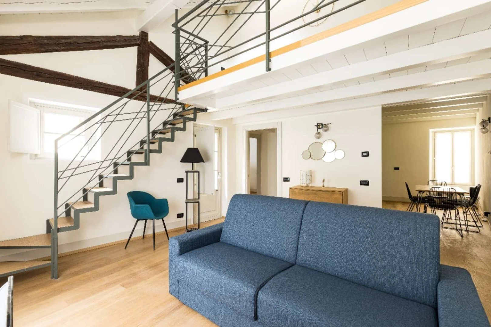 Moderne und helle Wohnung in Como