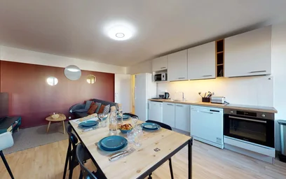 Quarto privado em 5 boulevard Vauban Montigny-le-Bretonneux 78180 FR, imagem 5 de 8