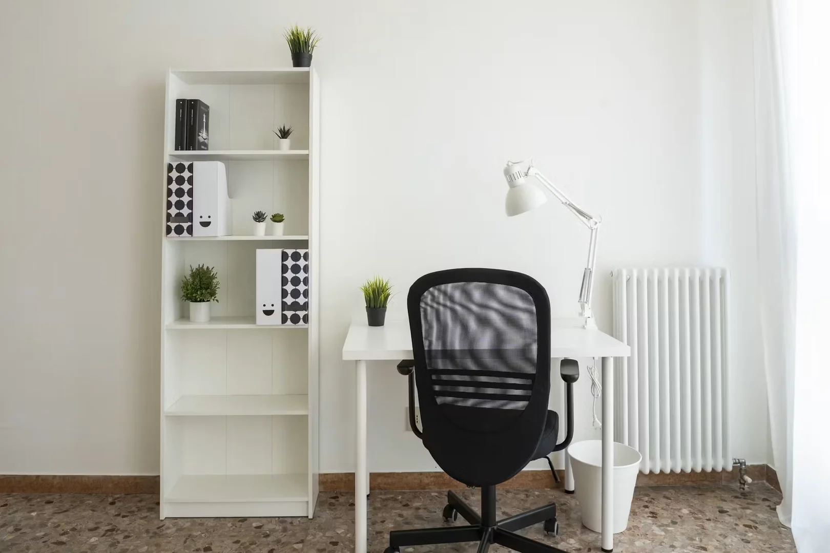 Komfortables und geräumiges Studentenzimmer in