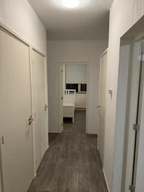Appartamento intero in Hogenbanweg, Delfshaven, immagine 8 di 10