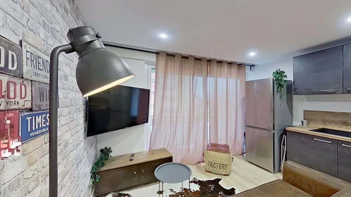 Habitación privada en 4 Rue Gaston Viaron, 29200 Brest, France, imagen 14 de 18