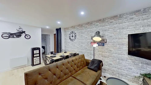 Habitación privada en 4 Rue Gaston Viaron, 29200 Brest, France, imagen 17 de 18