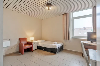 Habitación en alquiler con cama doble Leuven