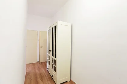 Privatzimmer in der Chaloupeckého náměstí 2, bild 8 von 12