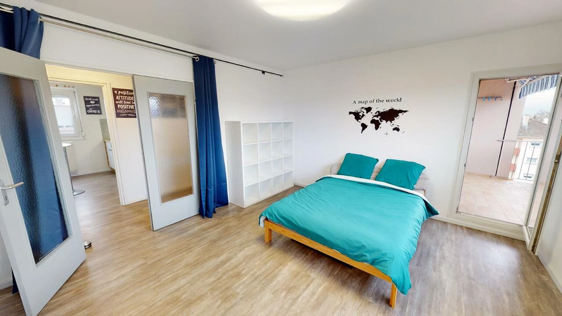 Bright private room in Colmar