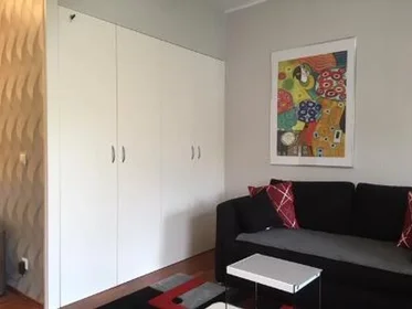Entire apartment at Würzburger Straße 6, image 19 of 37