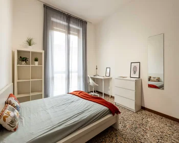 Private room at Viale Nazario Sauro, Maciachini-Maggiolina, image 1 of 10
