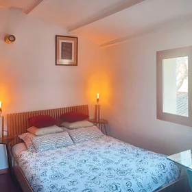 Entire apartment at Rue Finsonius 25, image 8 of 11