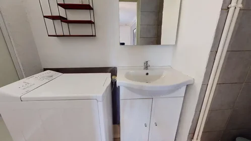 Logement entier à Rue Paulet, Faubourg, image 6 de 10