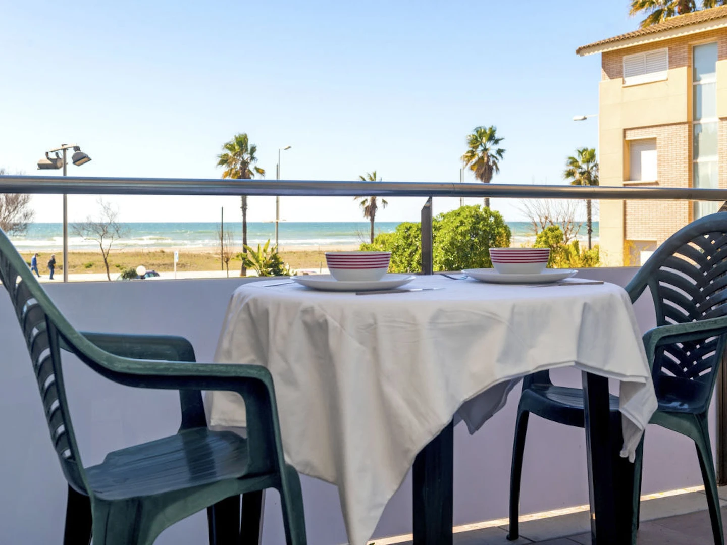 Accommodation with 3 bedrooms in Castelldefels