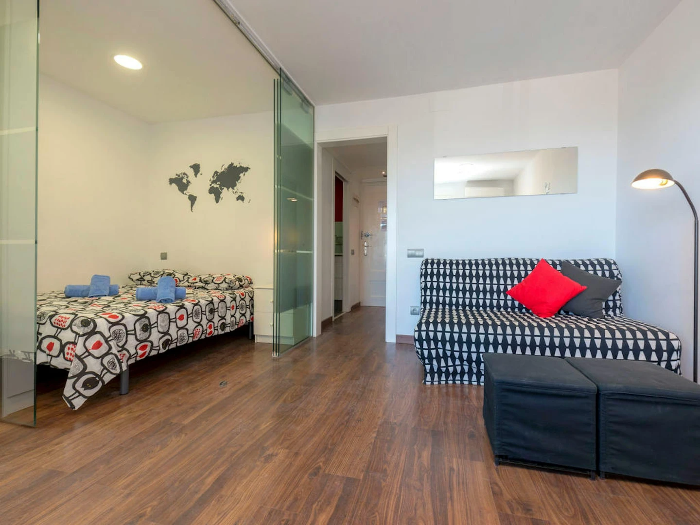 Moderne und helle Wohnung in Castelldefels