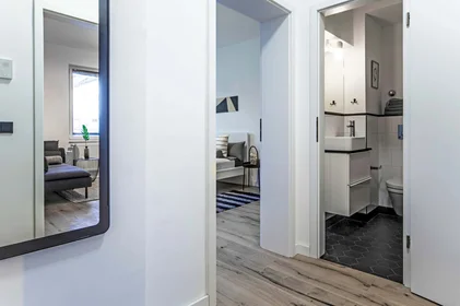 Apartamento inteiro em Sonnenstraße, 40227 Düsseldorf, Germany, imagem 9 de 38