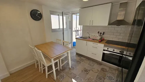 Habitación privada en Calle Alfonso el Sabio, imagen 3 de 9
