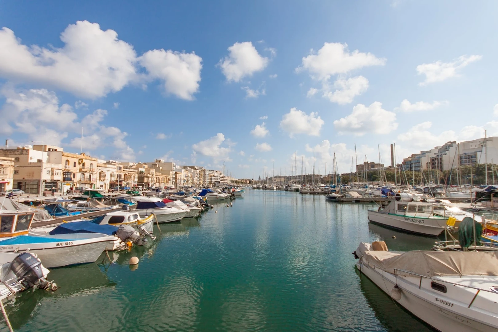 Malta de modern ve aydınlık daire