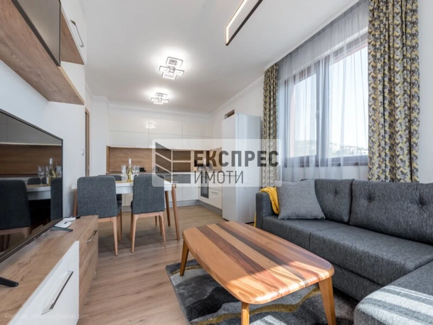Appartamento completamente ristrutturato a Varna