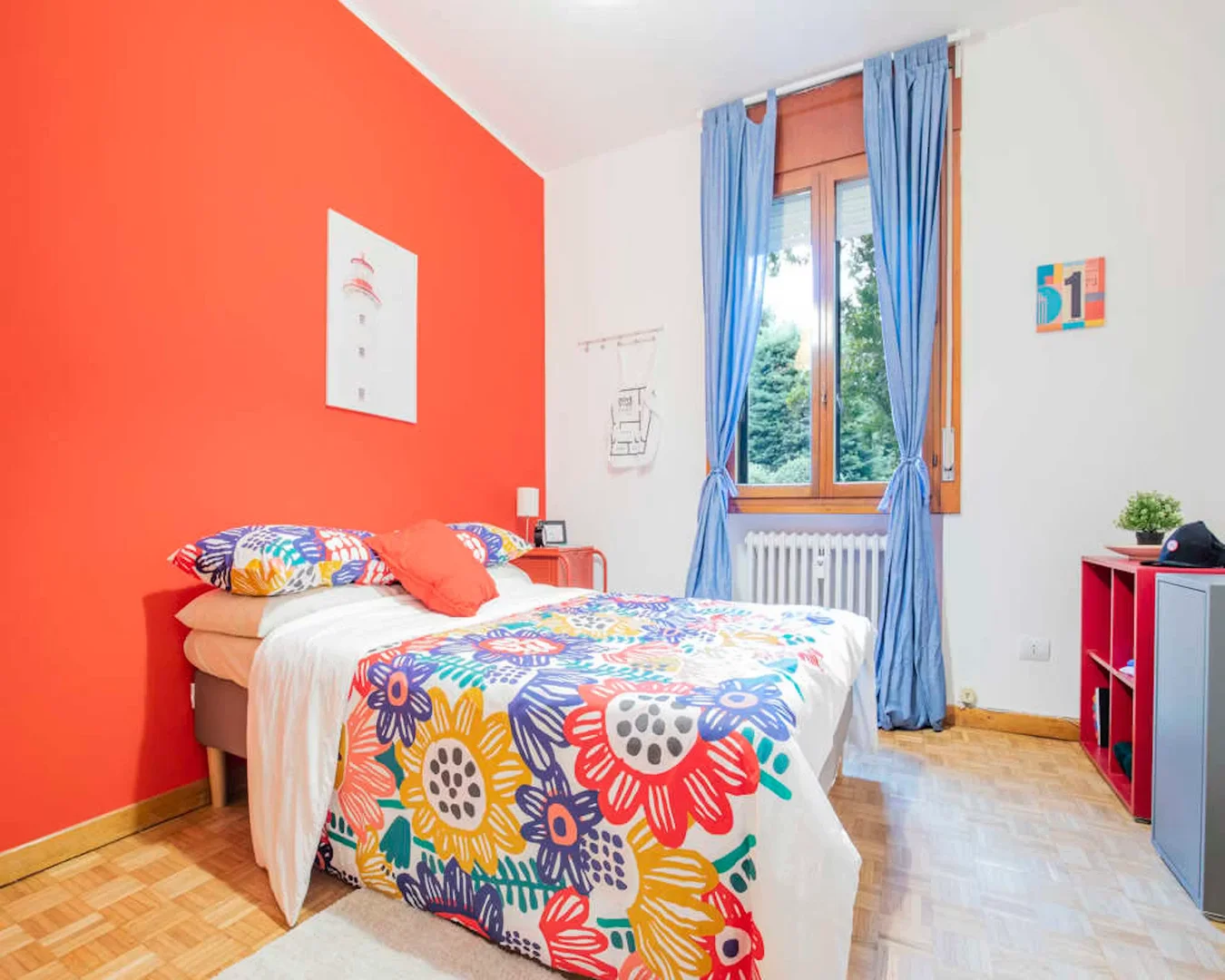 Quarto de estudante funcional perfeito para estudar em 