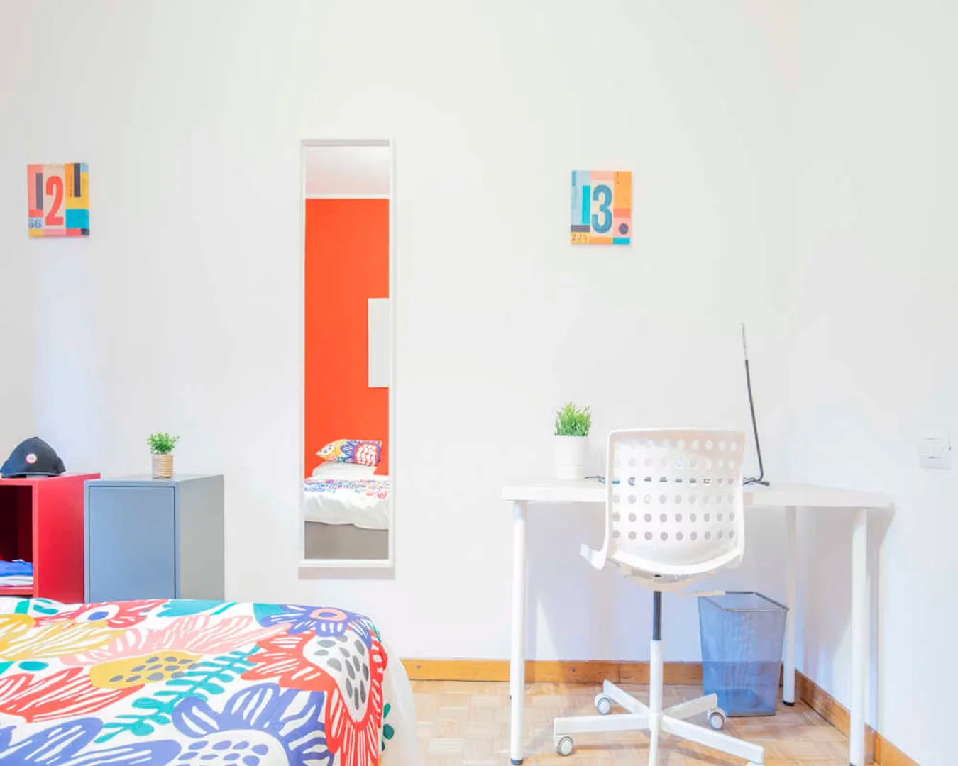 Quarto amigo do estudante em  com comodidades modernas
