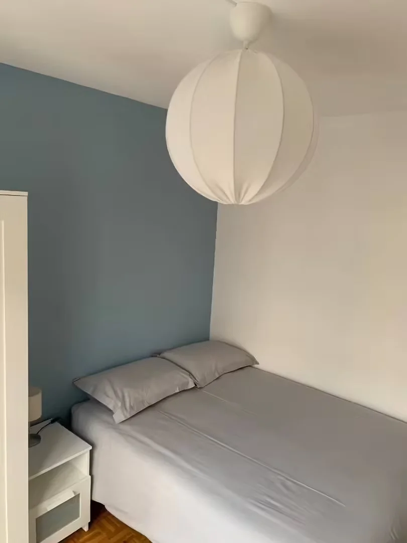 Komfortables und geräumiges Studentenzimmer in 