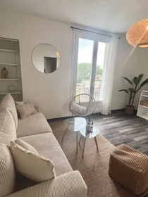 Habitación privada en Le mans, 72100, imagen 1 de 9
