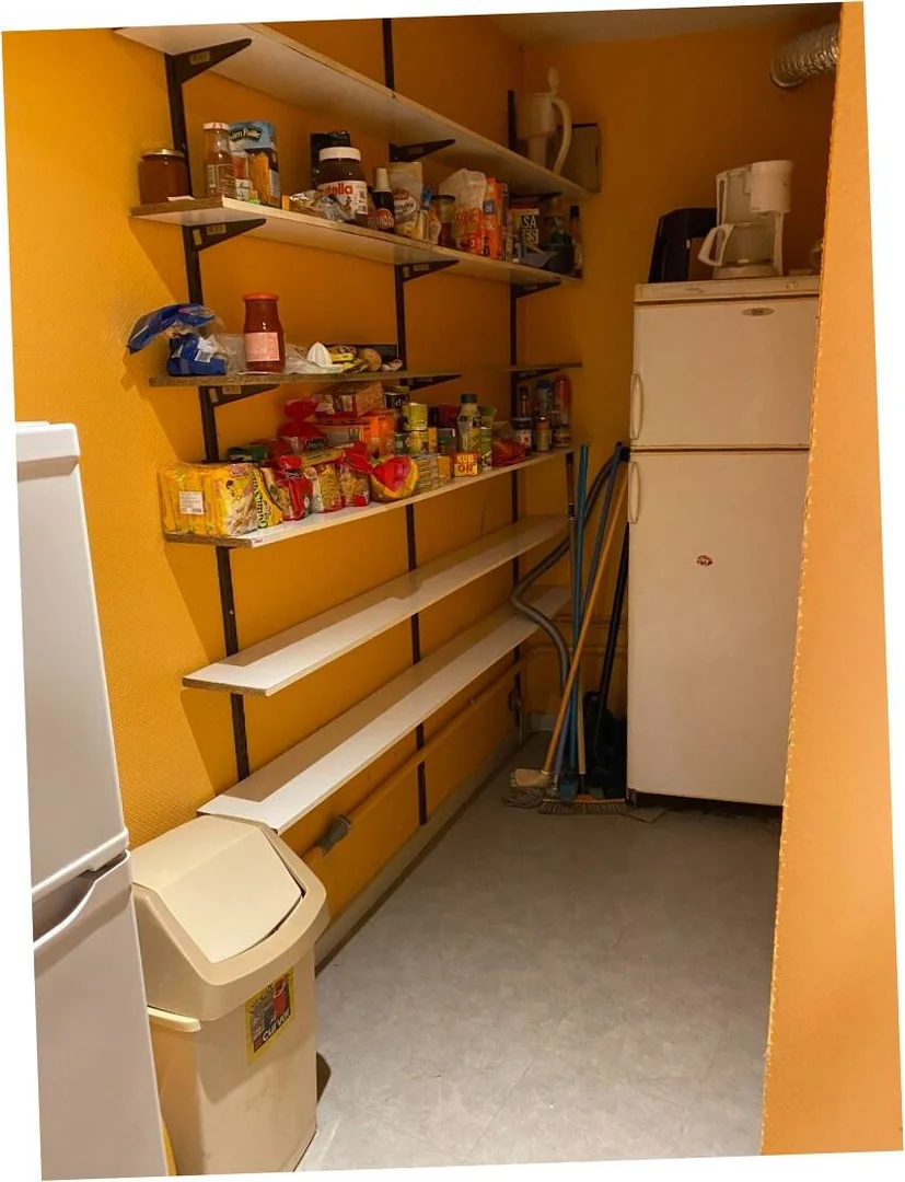 Cozy room for students available in 