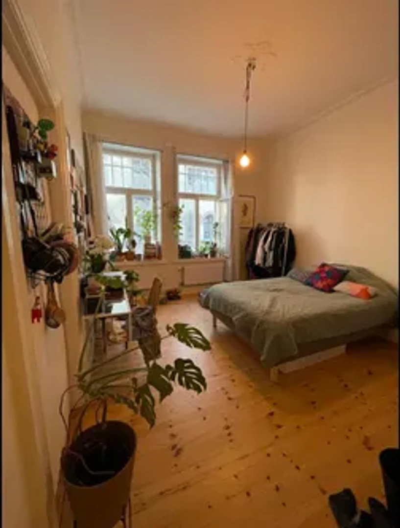 Habitación privada muy luminosa en Malmö