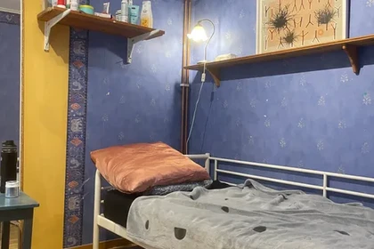 Chambre à louer avec lit double Umea