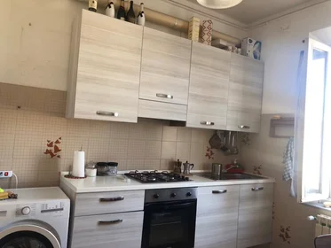 Privatzimmer in der Borgo Trinità, Parma Centro, bild 7 von 10