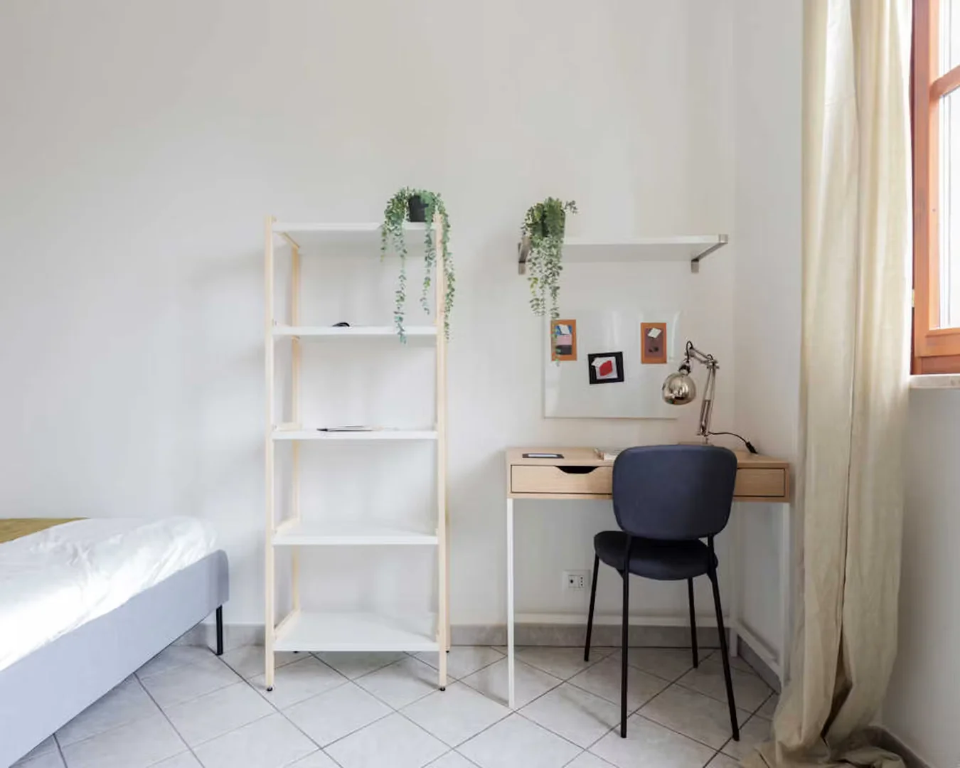 Habitación en apartamento estudiantil en alquiler en , completamente amueblado