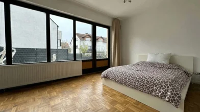Quarto privado em Tucholskystraße 80, 60598 Frankfurt am Main, Germany, imagem 1 de 10