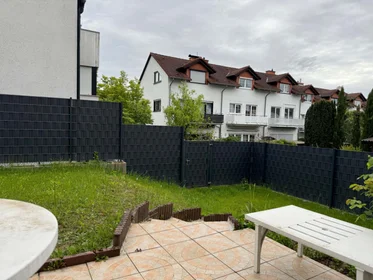 Quarto privado em Tucholskystraße 80, 60598 Frankfurt am Main, Germany, imagem 10 de 14