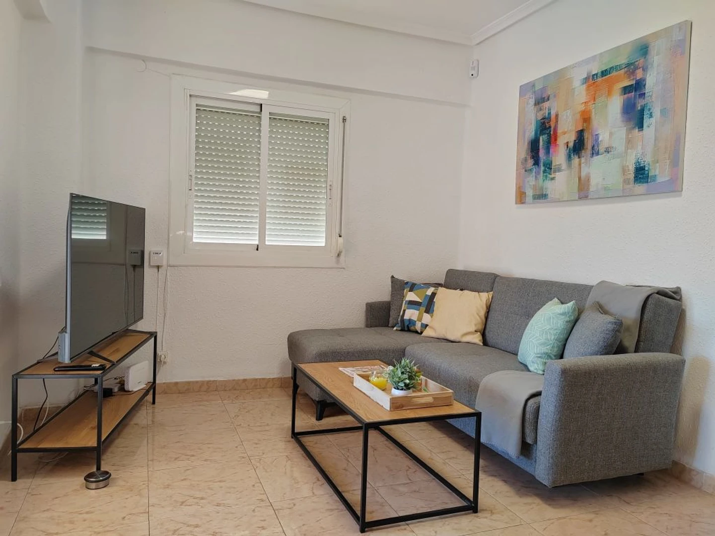 Luminoso e moderno appartamento a Alicante