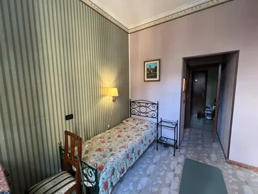 Prywatny pokój Via Principessa Clotilde, San Donato, obraz 1 10