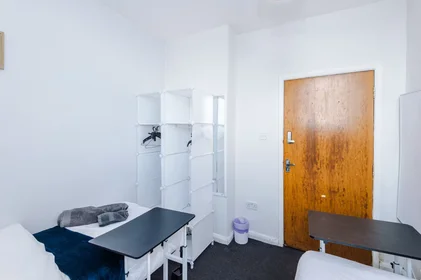 Apartamento inteiro em Pendleton Way, Pendleton, imagem 2 de 10