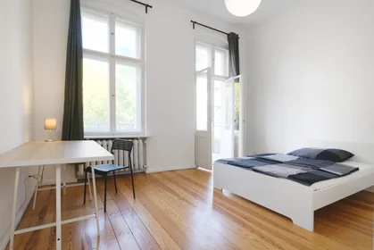 Chambre privée à Hohenzollerndamm, Schmargendorf, image 1 de 10
