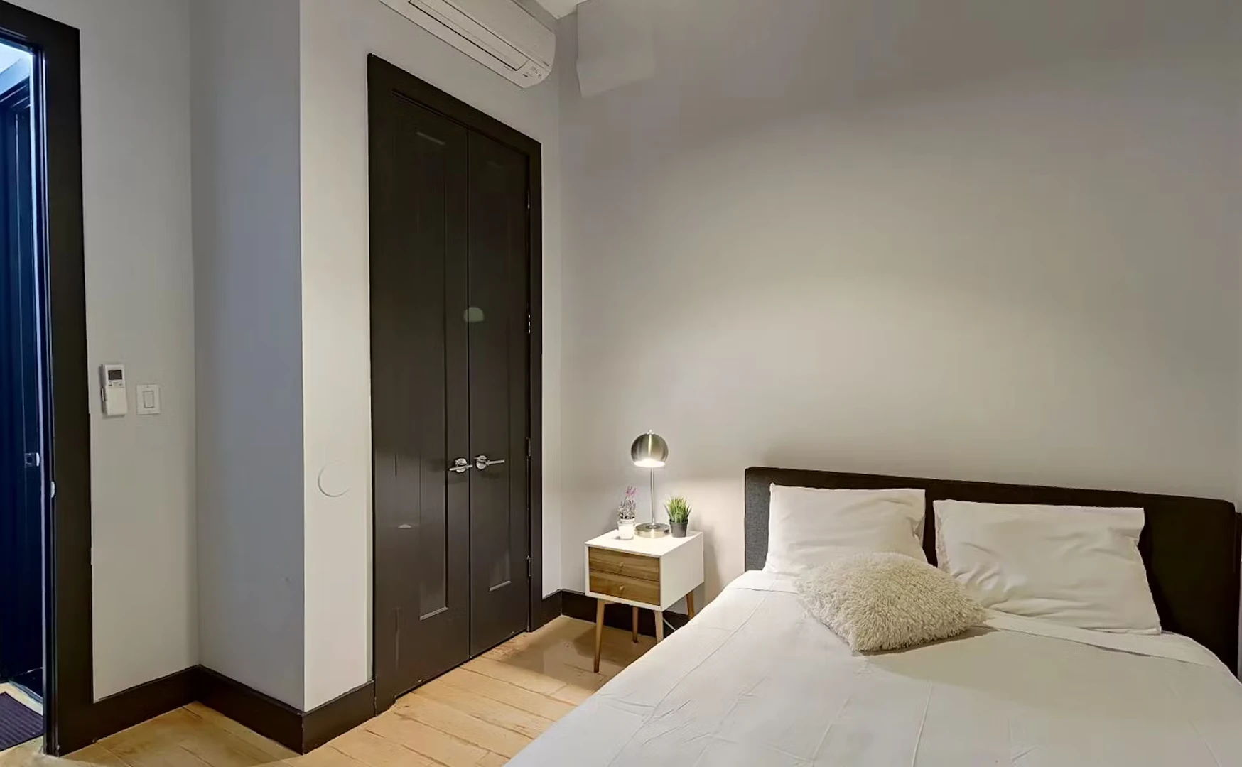 Habitación compartida en apartamento de 3 dormitorios Nueva York