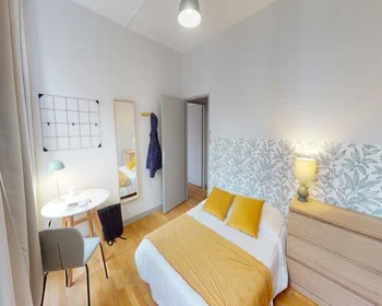 Privatzimmer in der Rue du Président Édouard Herriot, 2nd Arrondissement, bild 1 von 10