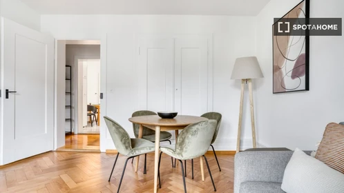 Appartamento completamente ristrutturato a Zurich