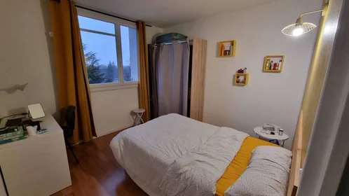 Private room at Pau, 64000, image 9 of 15