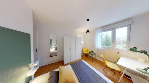 Quarto para alugar num apartamento partilhado em Lyon