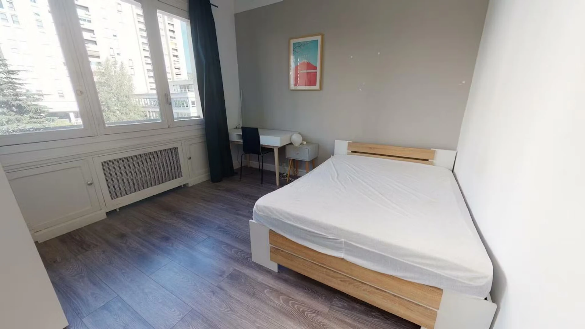 Alquiler de habitación en piso compartido en Saint-etienne