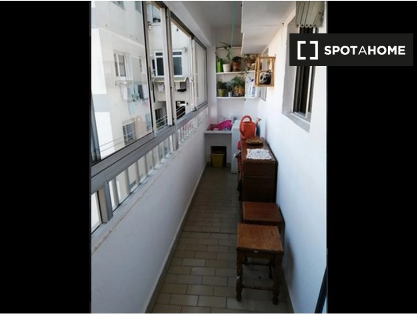 Alojamiento con 3 habitaciones en Vigo
