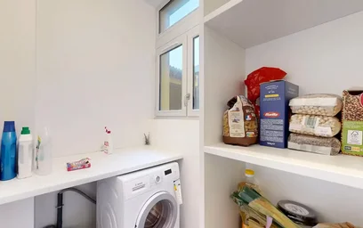 Private room at Rue Émile Guichenné, image 7 of 10