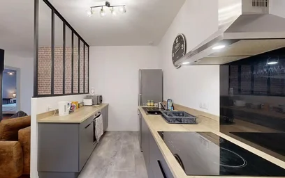 Private room at Rue Émile Guichenné, image 9 of 10