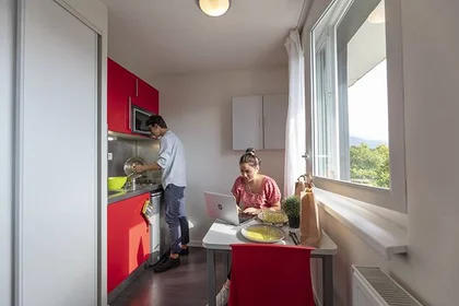 Private room in residence at Grenoble, 38000, image 6 of 17