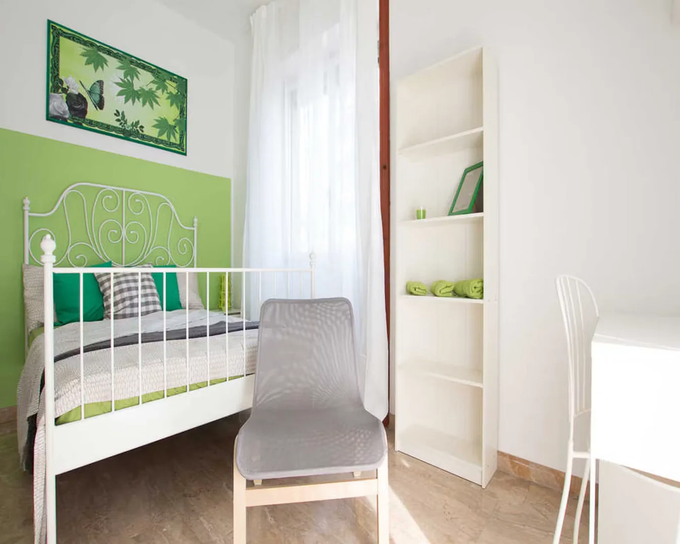 Quarto amigo do estudante em  com comodidades modernas