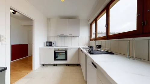 Private room at Cours de Luze, Grand Parc Paul Doumer, image 2 of 10