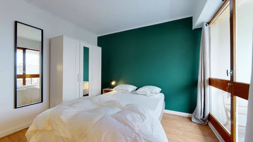 Private room at Cours de Luze, Grand Parc Paul Doumer, image 7 of 10