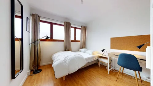 Private room at Cours de Luze, Grand Parc Paul Doumer, image 9 of 10