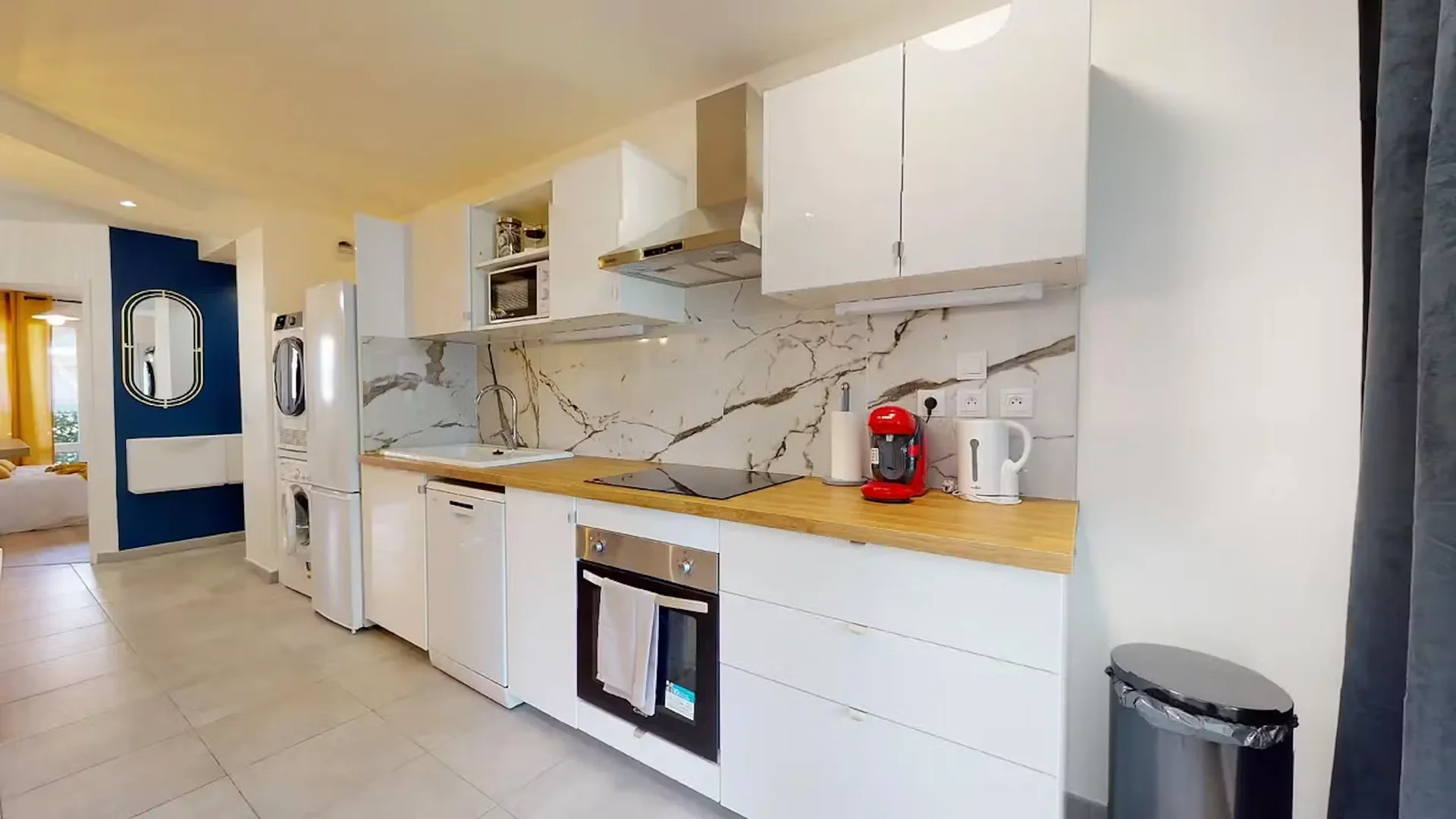 Habitación en apartamento estudiantil en alquiler en , completamente amueblado